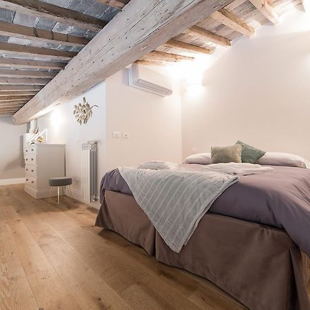 Santa Croce Apartment Florenz Exterior foto