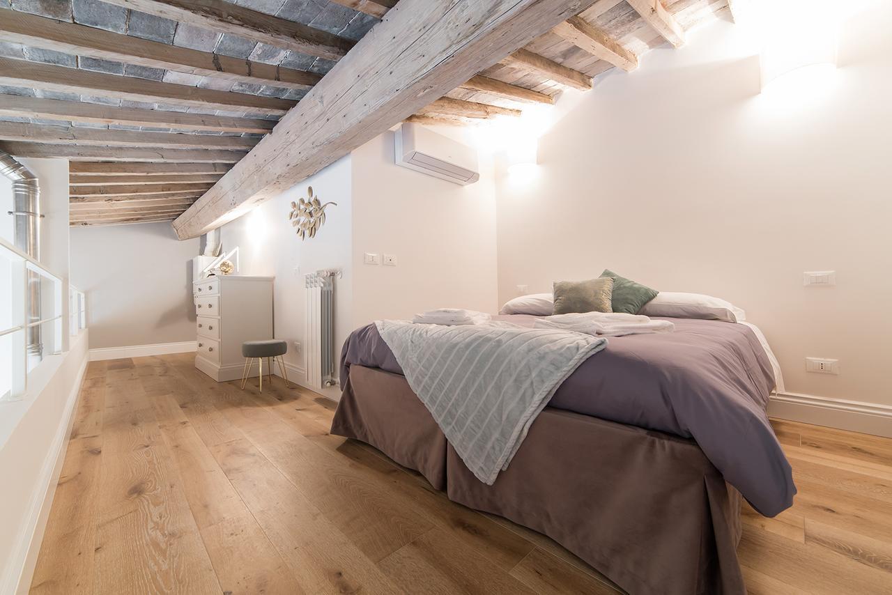 Santa Croce Apartment Florenz Exterior foto